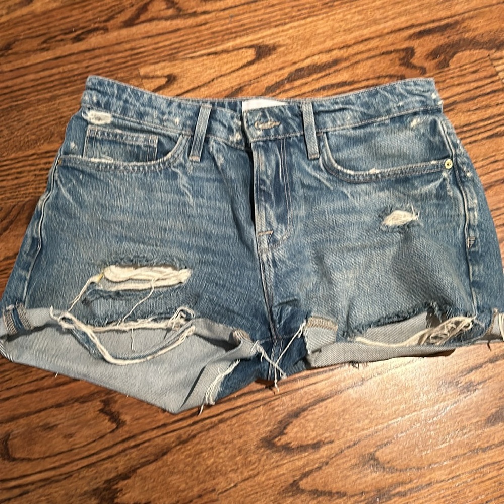Frame Le garçon denim short in size 26 - Picture 2 of 4